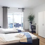 Cessna, Elegante Wohnung, 2 Schlafzimmer, Ueberdachte Terrasse * Cloppenburg