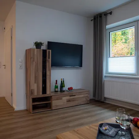 Cessna, Elegante Wohnung, 2 Schlafzimmer, Ueberdachte Terrasse *